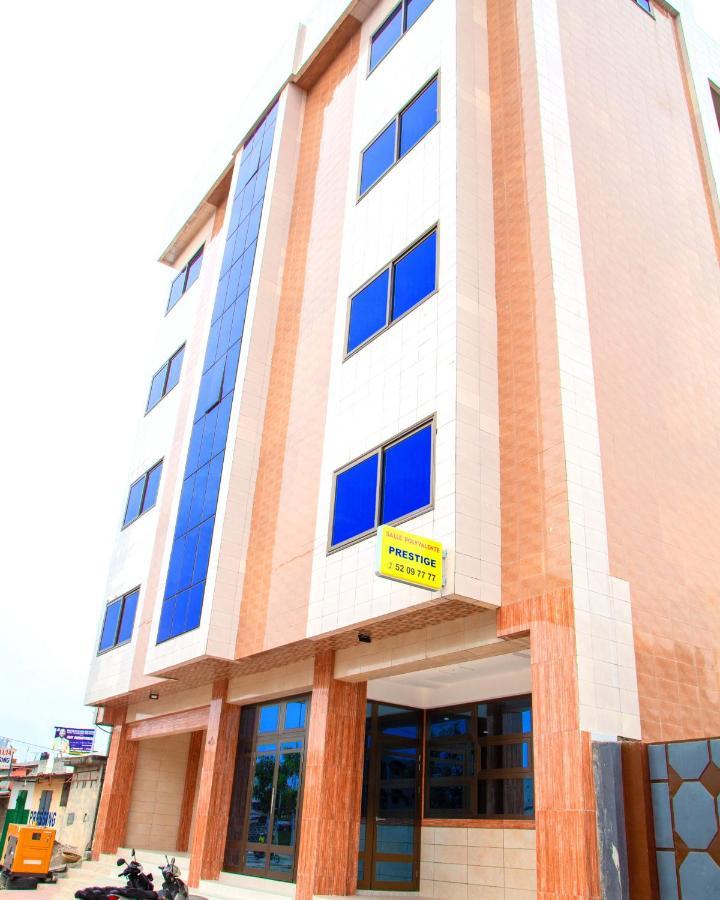 Hotel Mavilla Cotonou Ngoại thất bức ảnh