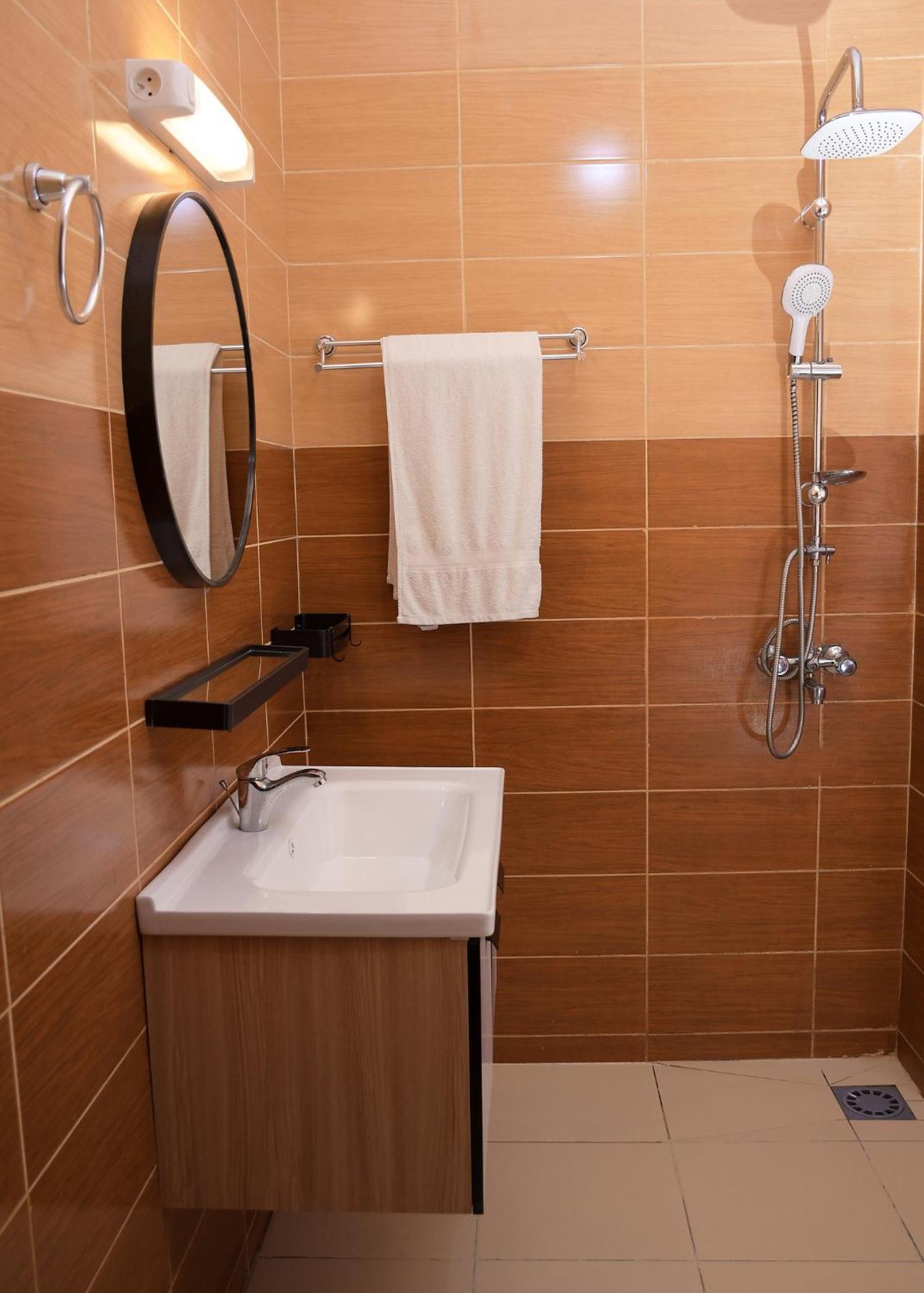 Hotel Mavilla Cotonou Ngoại thất bức ảnh