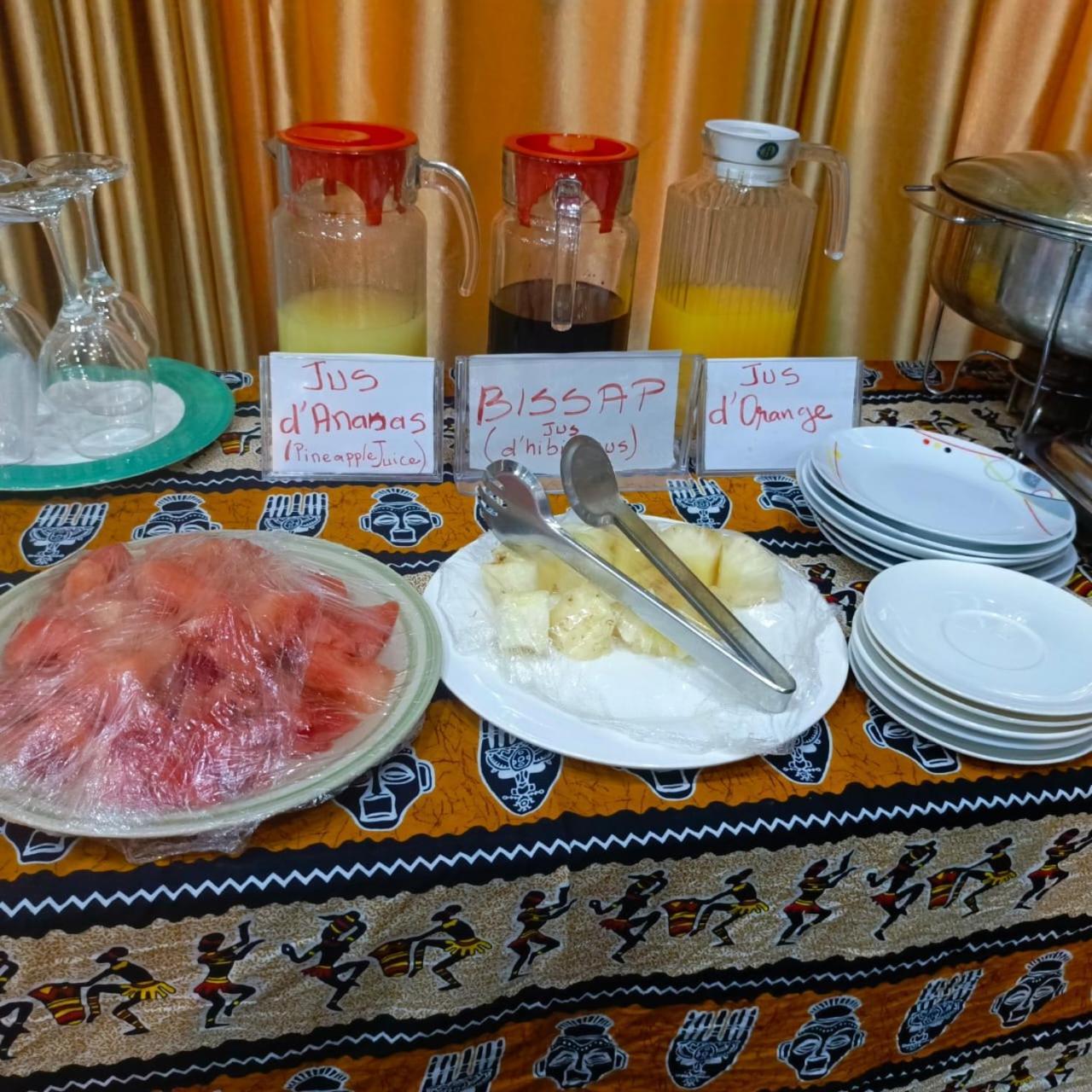 Hotel Mavilla Cotonou Ngoại thất bức ảnh