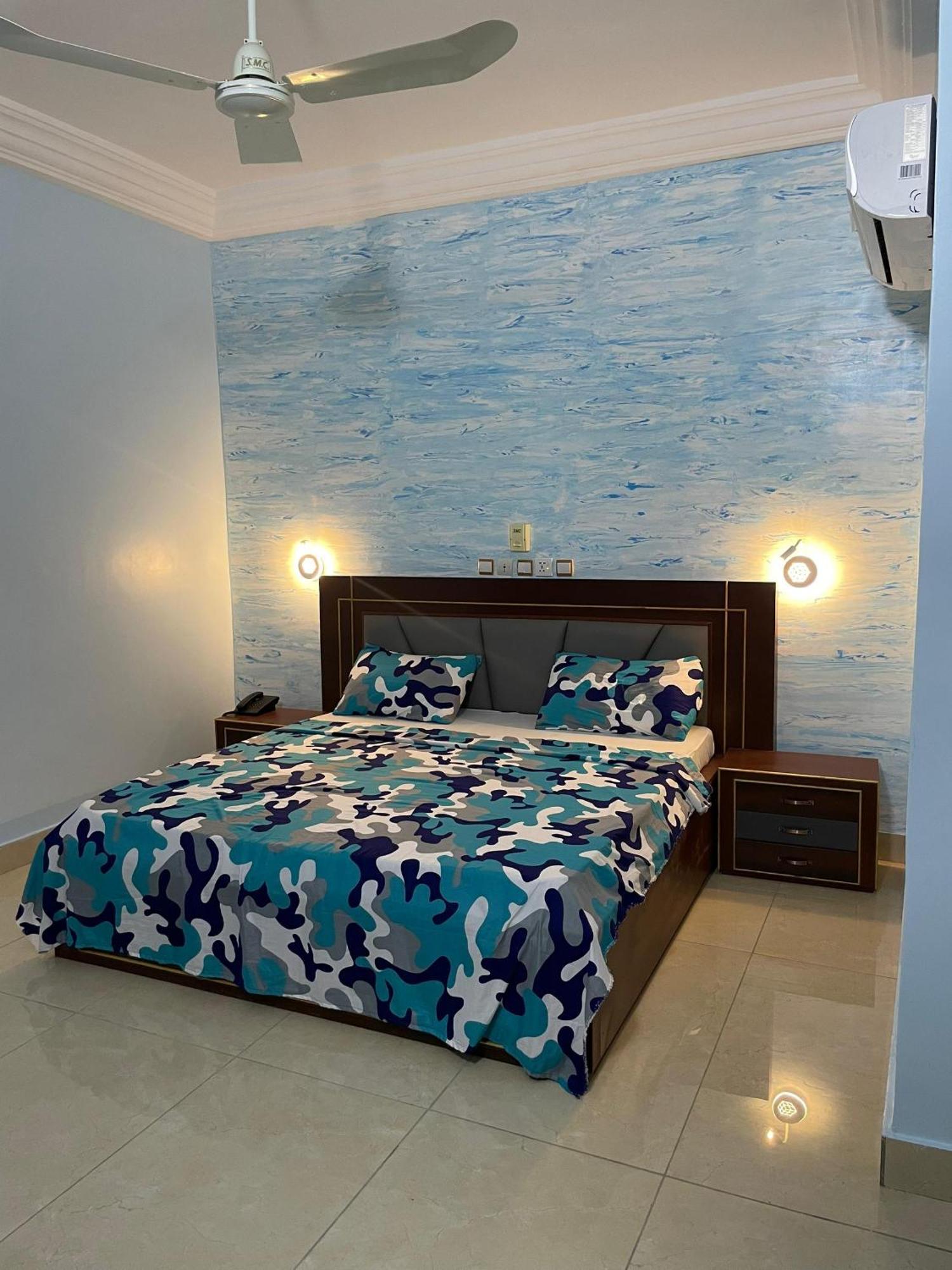 Hotel Mavilla Cotonou Ngoại thất bức ảnh