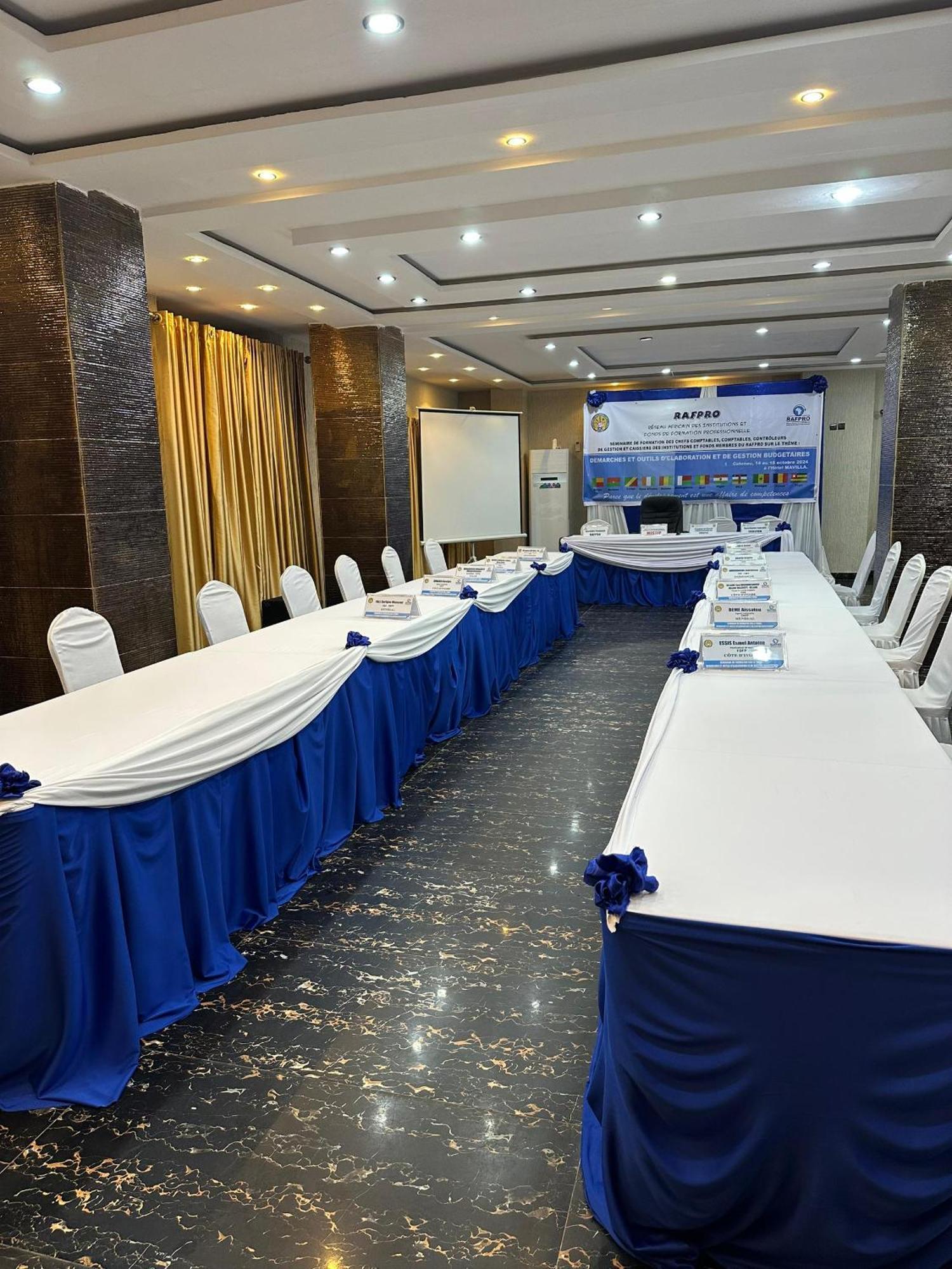 Hotel Mavilla Cotonou Ngoại thất bức ảnh