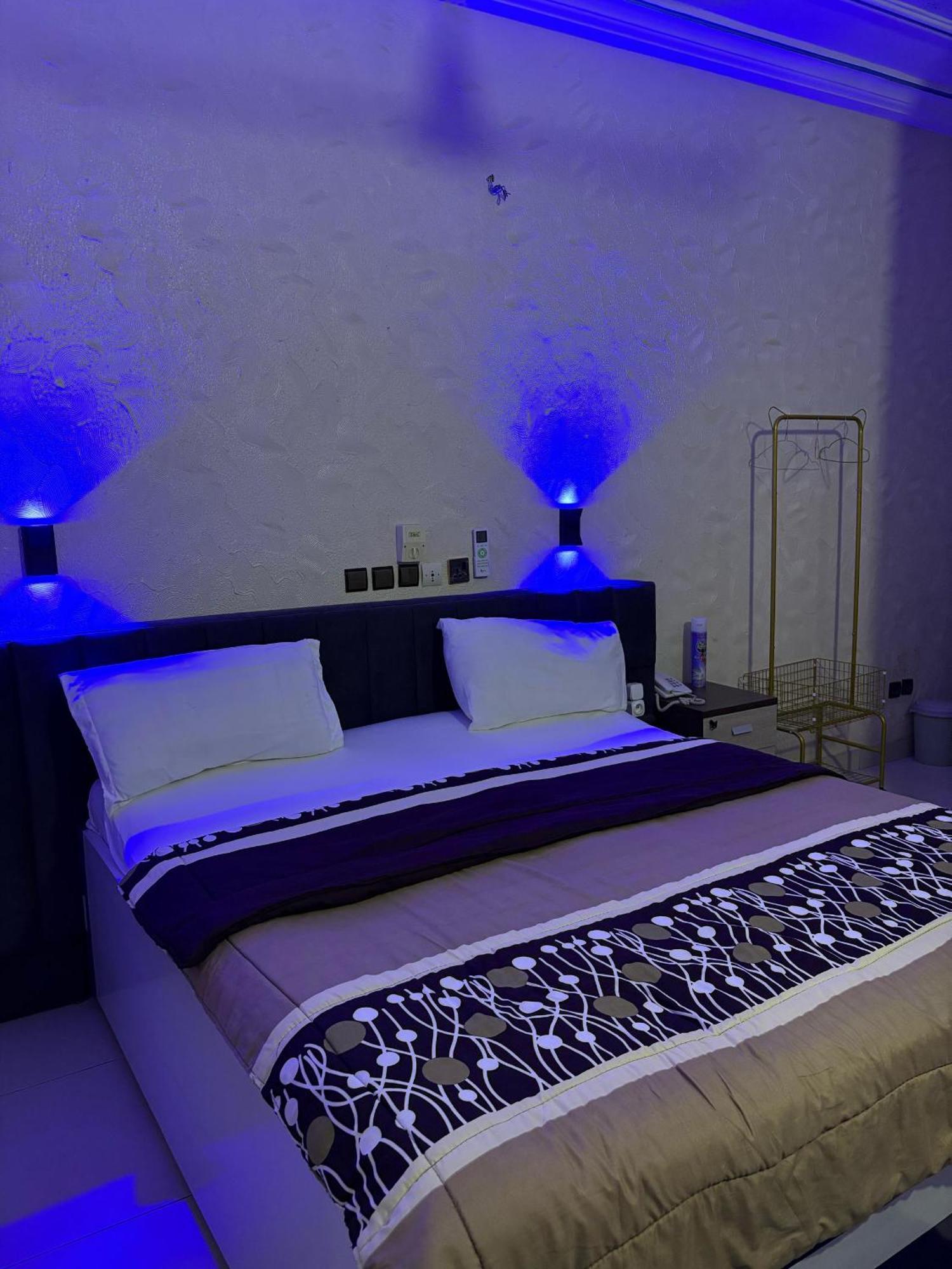 Hotel Mavilla Cotonou Ngoại thất bức ảnh